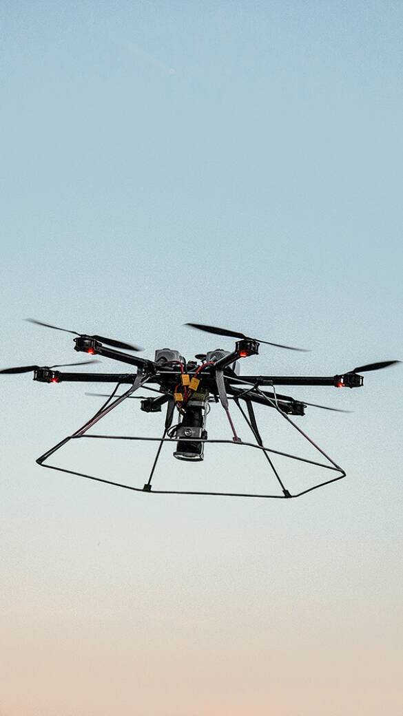 Drohne bei der Kitzrettung - © Christoph Burgstaller