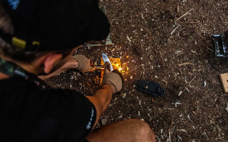 Bei der Survivalrally 2024 musste mit einfachsten Mitteln auch ein Feuer entfacht werden.