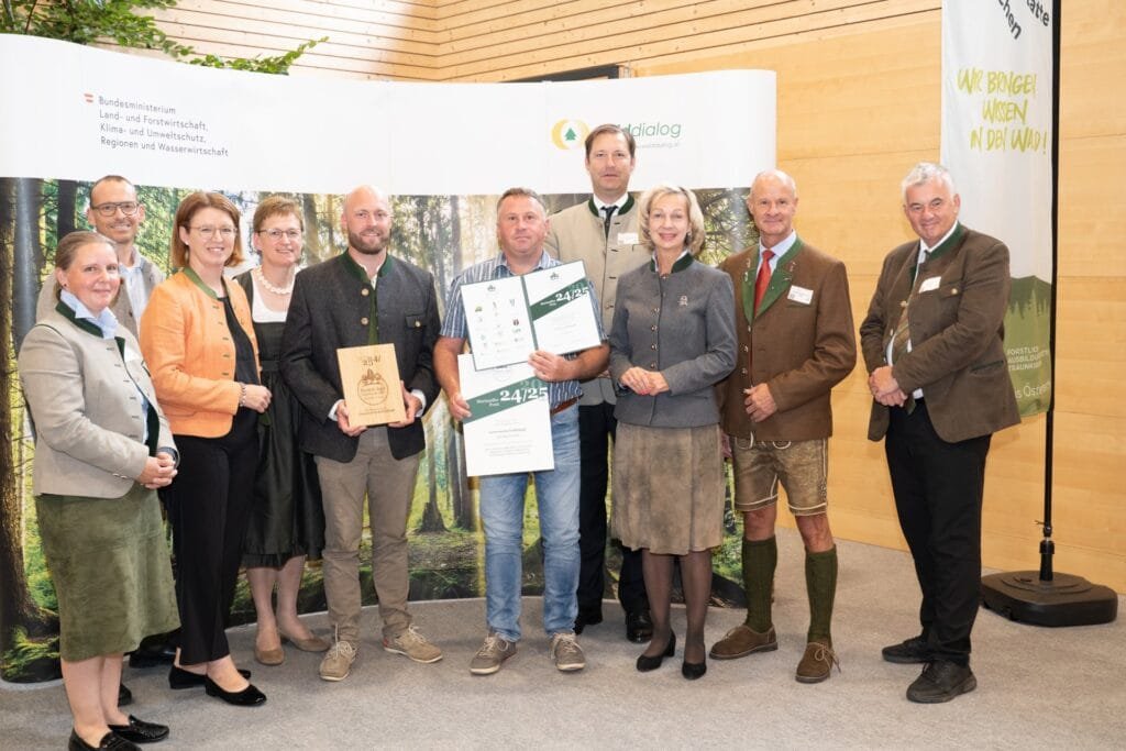Preisverleihung der Mariazeller Erklärung: Ausgezeichnet wurde die Genossenschaftsjagd Geboltskirchen (OÖ).