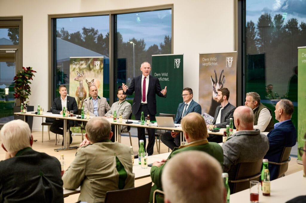 Innenminister präsentiert neue Waffengesetznovelle 2025