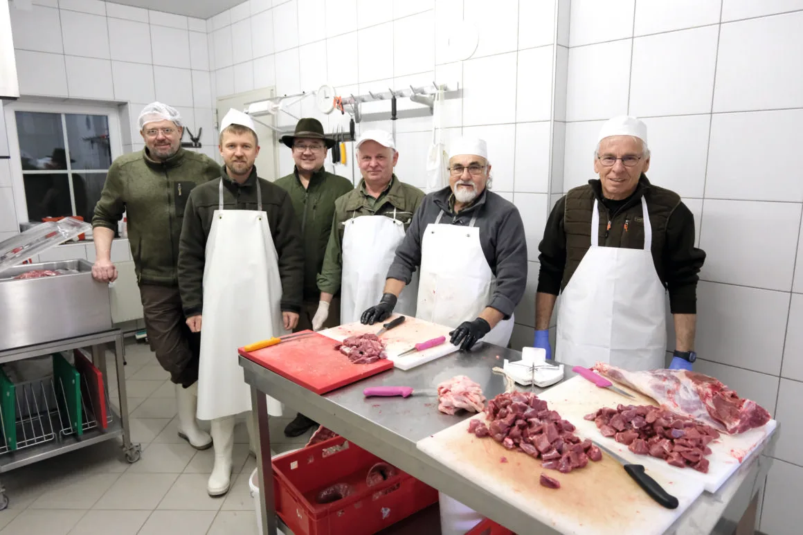 Im Bild: Hubert Hehenberger, Gerhard Fr&uuml;hwirt, Klaus Nagelhofer, &bdquo;Gr&uuml;nder&ldquo; Josef Lampersberger, Johann Walch und Johann Meninger.